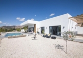 Chalet independiente con terreno en venta en la España, La Romana, ref: TR357105 foto
