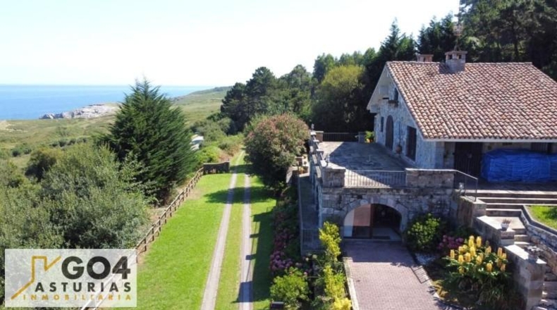 Asturias - Llanes - 2300m2
