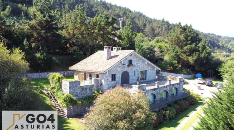 Asturias - Llanes - 2300m2