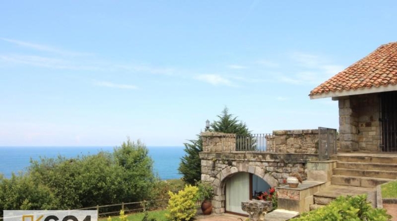 Asturias - Llanes - 2300m2