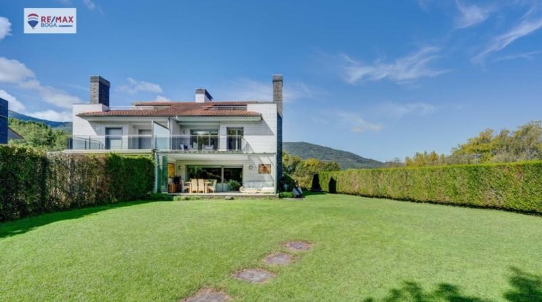 Guipúscoa - Fuenterrabía - 690m2