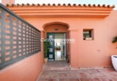 Xalet independent amb terreny en venda a la España, Benalmádena, ref.: TR152386 foto