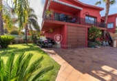 Chalet independiente con terreno en venta en la España, Vilanova i la Geltrú, ref: TR135991 foto