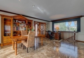 Chalet independiente con terreno en venta en la España, Vilanova i la Geltrú, ref: TR135991 foto