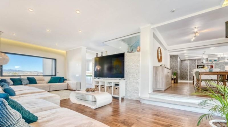 Gerona - Avinyonet de Puigventós - 1450m2