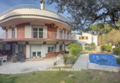 Chalet independiente con terreno en venta en la España, Sant Cugat del Vallès, ref: TR161906 foto