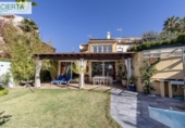 Casa de pueblo en venta en la España, Granada, ref: TR231379 foto