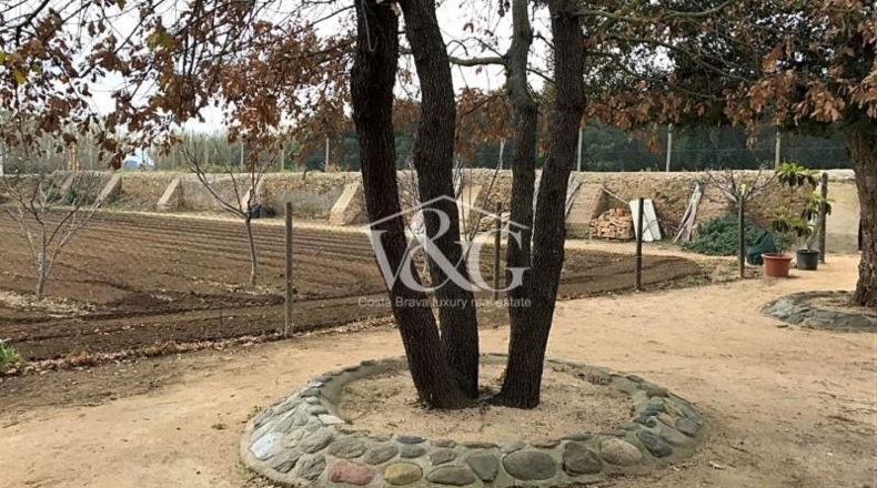 Gerona - Palafrugell - 22000m2