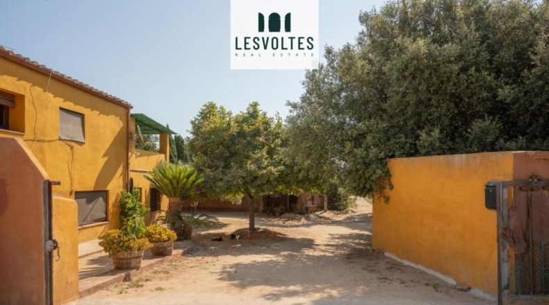 Gerona - Palafrugell - 20000m2