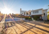 Chalet independiente con terreno en venta en la España, Huétor Vega, ref: TR357666 foto