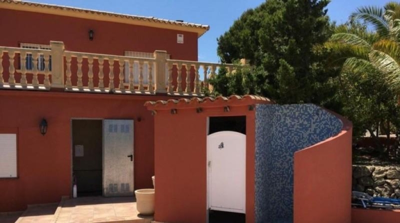 Alicante - Alfaz del Pi - 2255m2