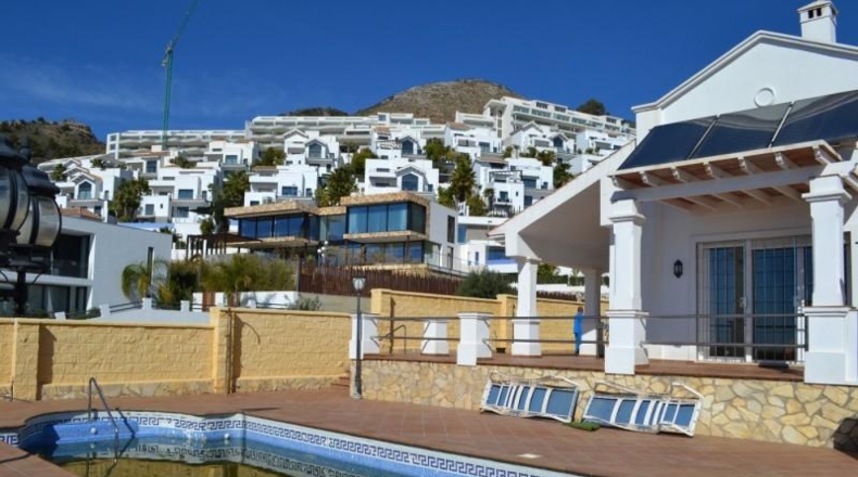 Málaga - Benalmádena - 650m2