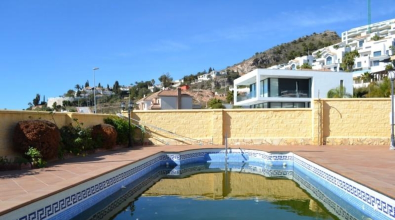 Málaga - Benalmádena - 650m2