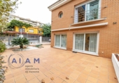 Casa de poble en venda a la España, Calella, ref.: TR299754 foto