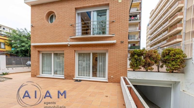 Barcelona - Калелья - 439m2