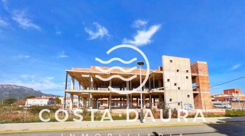 Tarragona - Mont-roig del Camp - 4046m2