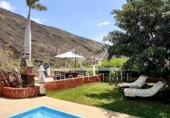 Chalet independiente con terreno en venta en la España, Santiago del Teide, ref: TR338209 foto