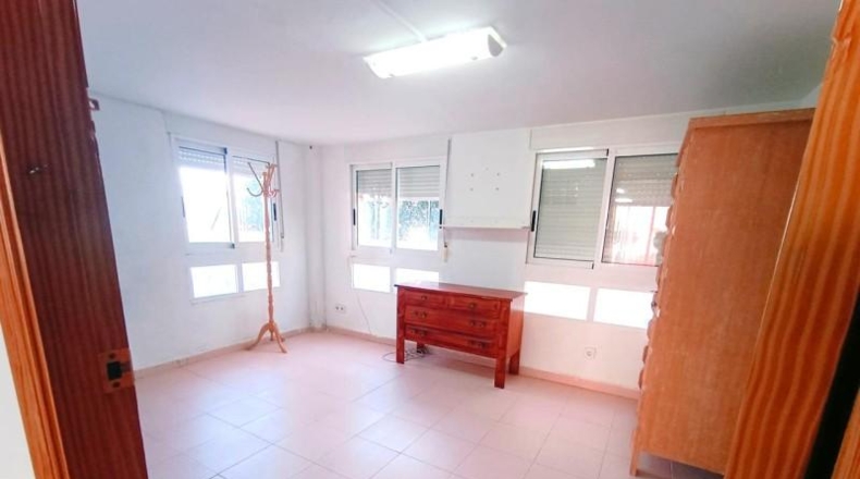 Valencia - Oliva - 563m2
