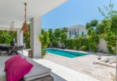 Chalet independiente con terreno en venta en la España, San Juan de Alicante, ref: TR376810 foto