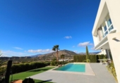 Chalet independiente con terreno en venta en la España, Villajoyosa, ref: TR380152 foto
