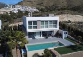 Chalet independiente con terreno en venta en la España, Villajoyosa, ref: TR380152 foto