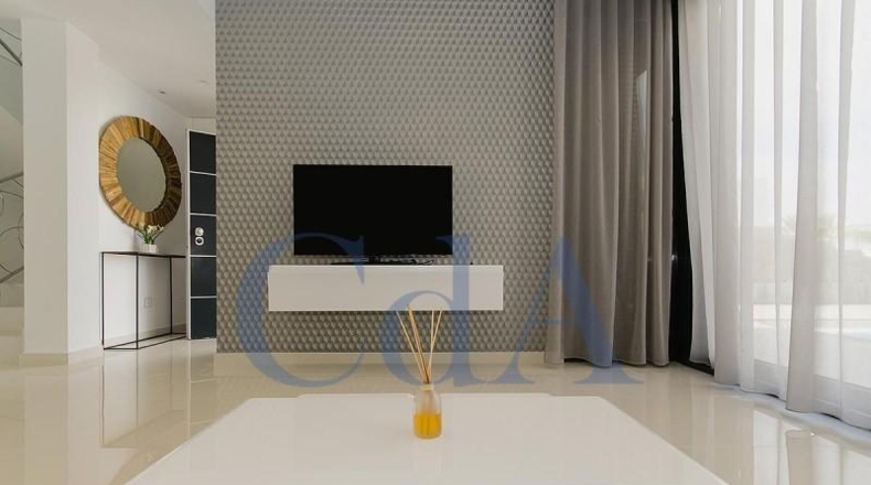 Alicante - Orihuela - 300m2