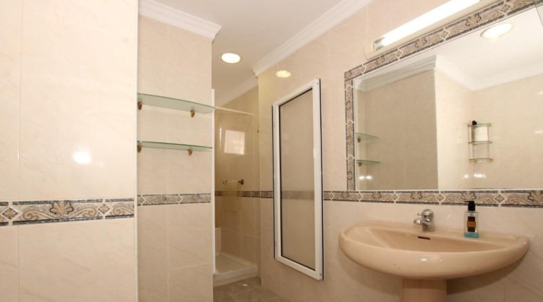 Málaga - Benalmádena - 1115m2