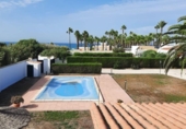 Chalet independiente con terreno en venta en la España, Barbate, ref: TR153867 foto