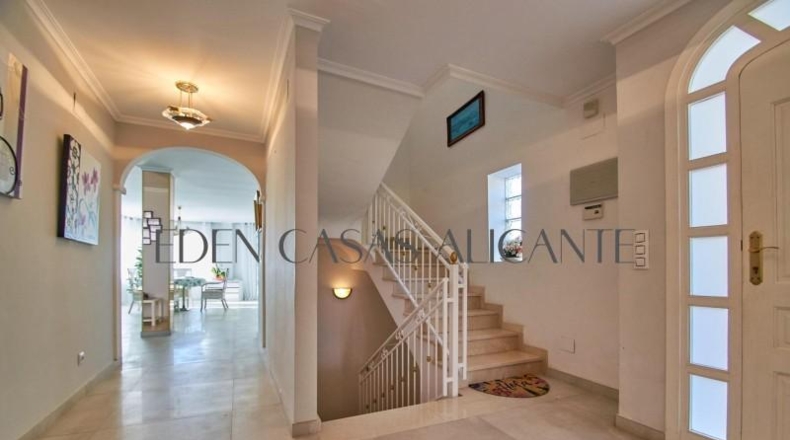 Alicante - Campello - 1474m2