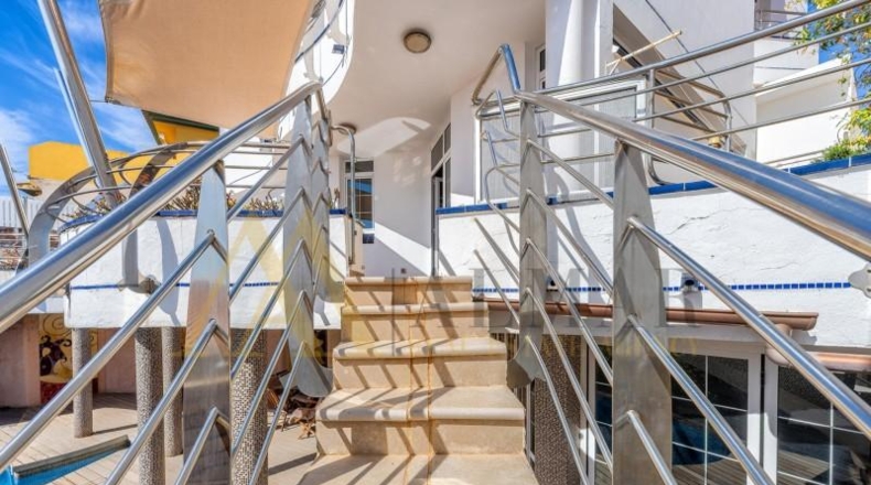 Las Palmas - San Bartolomé de Tirajana - 336m2