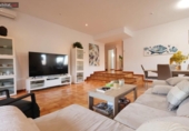 Chalet independiente con terreno en venta en la España, Vilanova i la Geltrú, ref: TR391477 foto