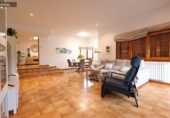 Chalet independiente con terreno en venta en la España, Vilanova i la Geltrú, ref: TR391477 foto
