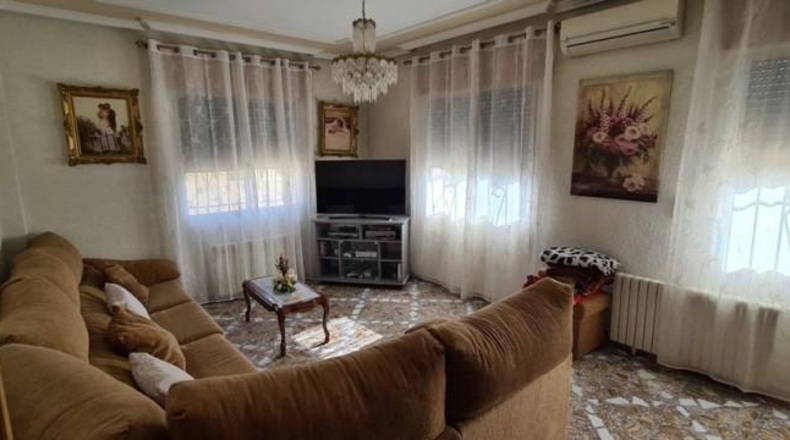 Alicante - Oriola - 10000m2