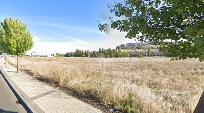 Valladolid - Arroyo de la Encomienda - 7343m2