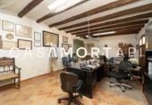 Отдельно стоящий дом с участком на продажу в городе Torroella de Montgrí Фото