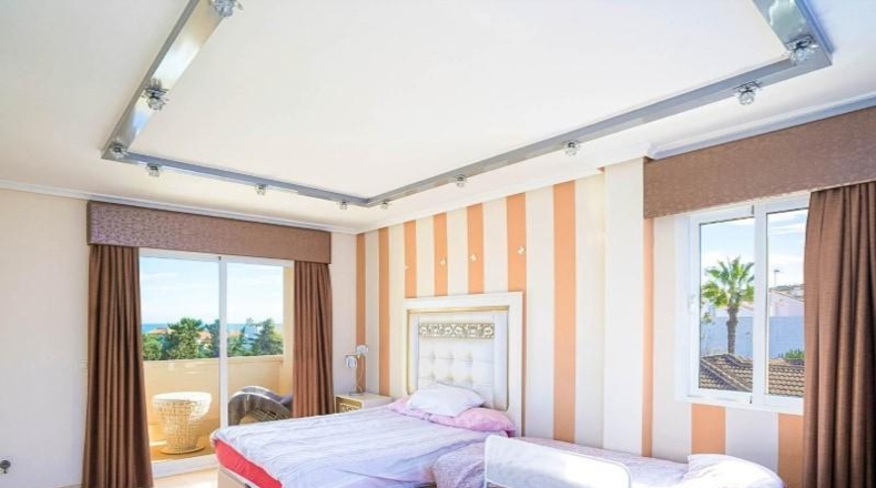 Alicante - Торревьеха - 625m2