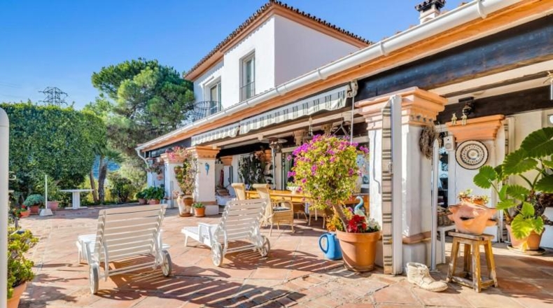Málaga - Estepona - 3000m2