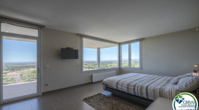 Gerona - Palau-saverdera - 695m2