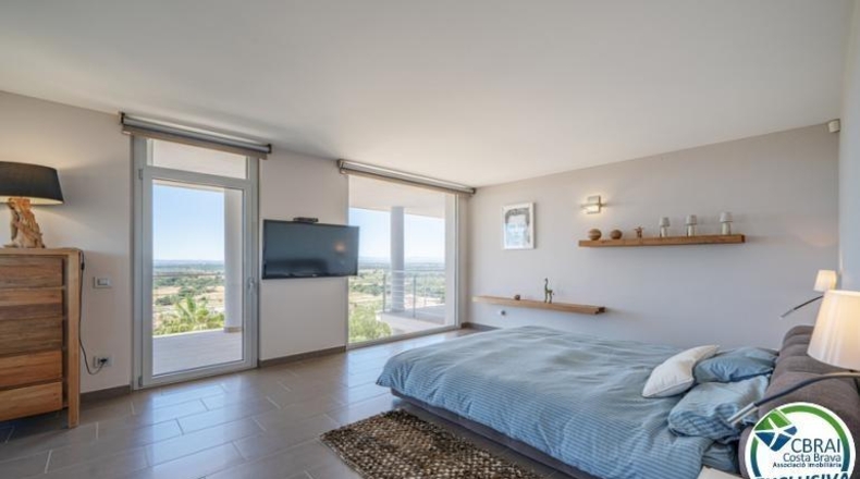 Gerona - Palau-saverdera - 695m2