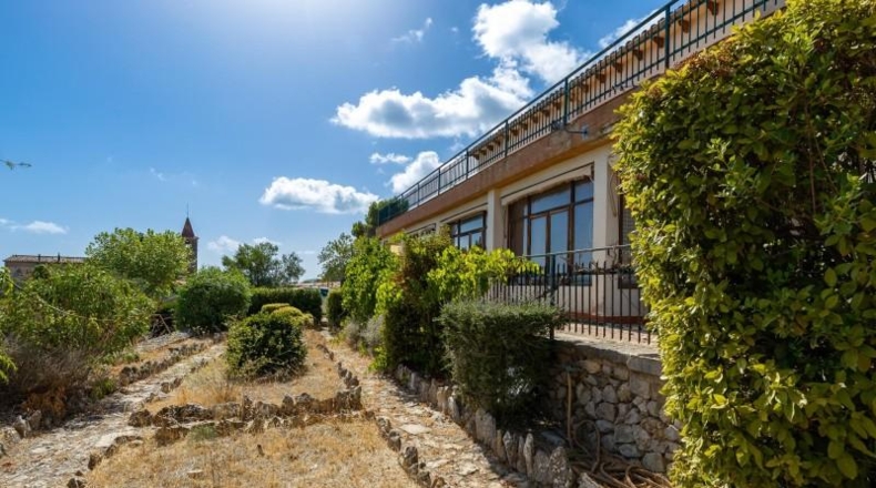 Islas Baleares - Puigpunyent - 1300m2