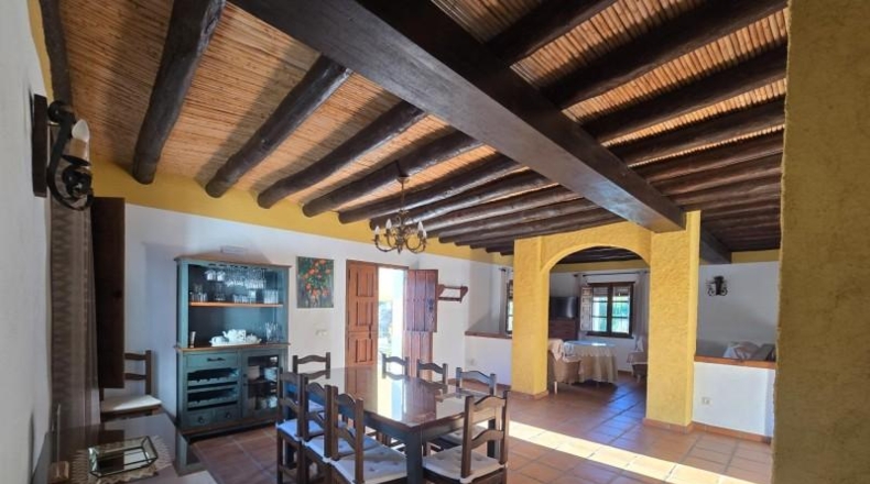 Málaga - Monda - 2000m2