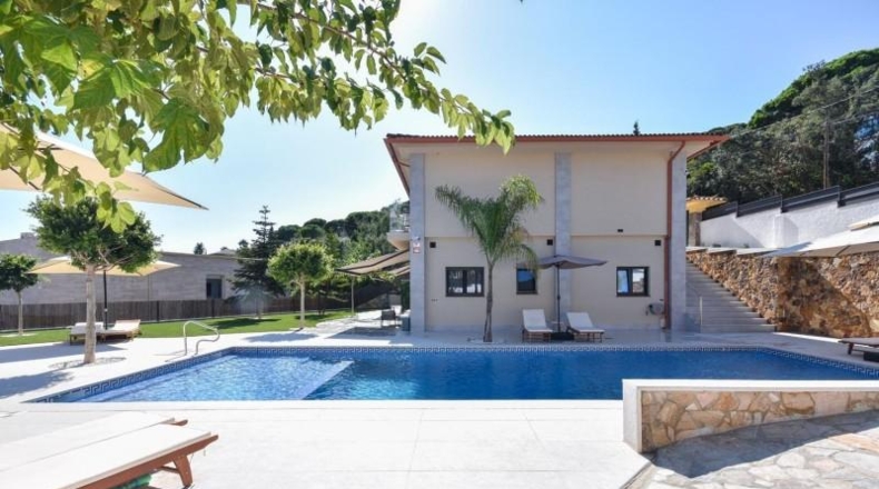 Gerona - Lloret de Mar - 826m2
