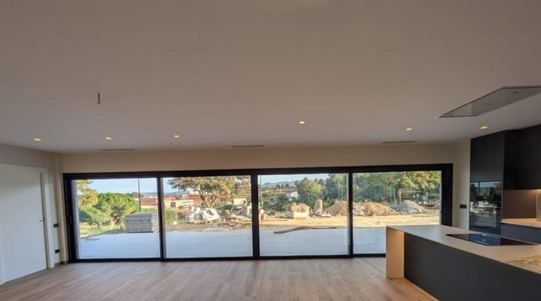 Barcelona - Sant Esteve Sesrovires - 1000m2