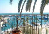 Отдельно стоящий дом с участком на продажу в городе l'Ametlla de Mar Фото