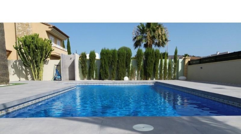 Alicante - Alfaz del Pi - 1250m2
