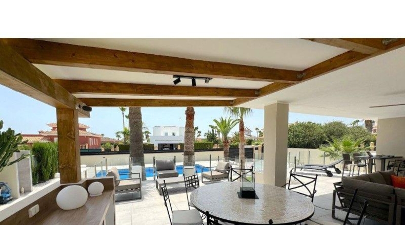 Alicante - Alfaz del Pi - 1250m2