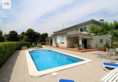 Casa de camp amb terreny en venda a la España, Sabadell, ref.: TR137746 foto