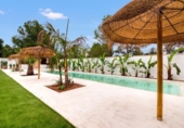 Отдельно стоящий дом с участком на продажу в городе l'Ametlla de Mar Фото