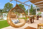 Отдельно стоящий дом с участком на продажу в городе l'Ametlla de Mar Фото