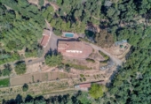 Загородный дом с участком на продажу в городе Tordera Фото